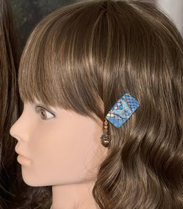 CLIP-IT Charming Attachment Blue Butterfly Blue Holographic Velvet & Floral Heart