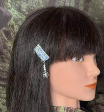 Load image into Gallery viewer, CLIP-IT Charming Attachment Blue Floral Tiny Rhinestone Trim &amp; 4 Leaf Clover