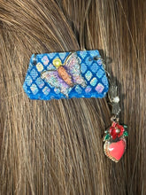 Load image into Gallery viewer, CLIP-IT Charming Attachment Butterfly Blue Holographic Velvet &amp; Painted Floral Heart