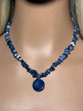 Load image into Gallery viewer, Gemstone POWER BAND-IT 14 Lapis Chips &amp; Drop