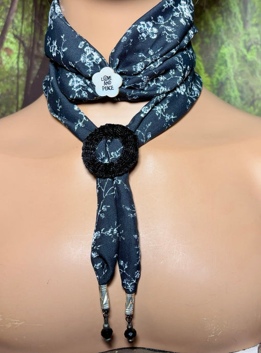 SCARF BAND-IT Exclusive Edition Black/White Floral Mother of Pearl 