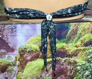 SCARF BAND-IT Exclusive Edition Black/White Floral Mother of Pearl "LOVE AND PEACE"